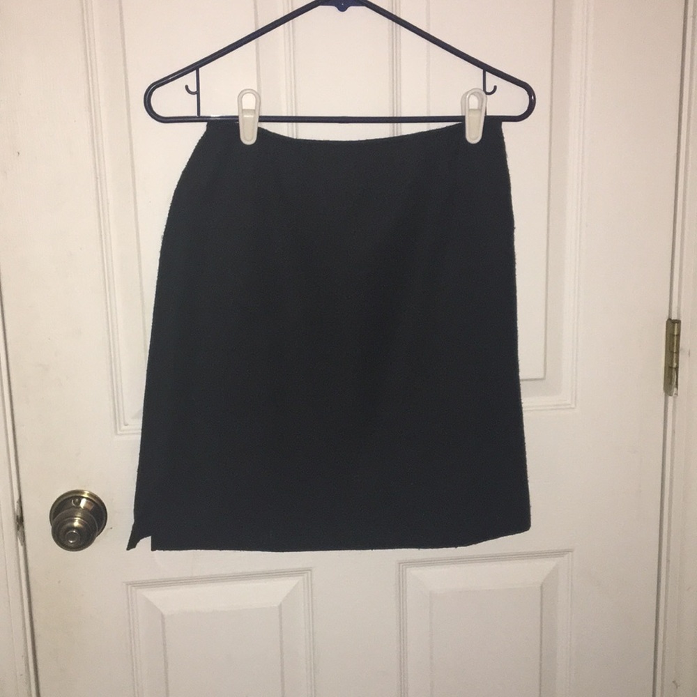 Black midi skirt